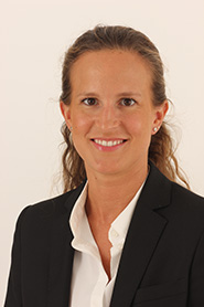 CLAUDIA-MOYA-